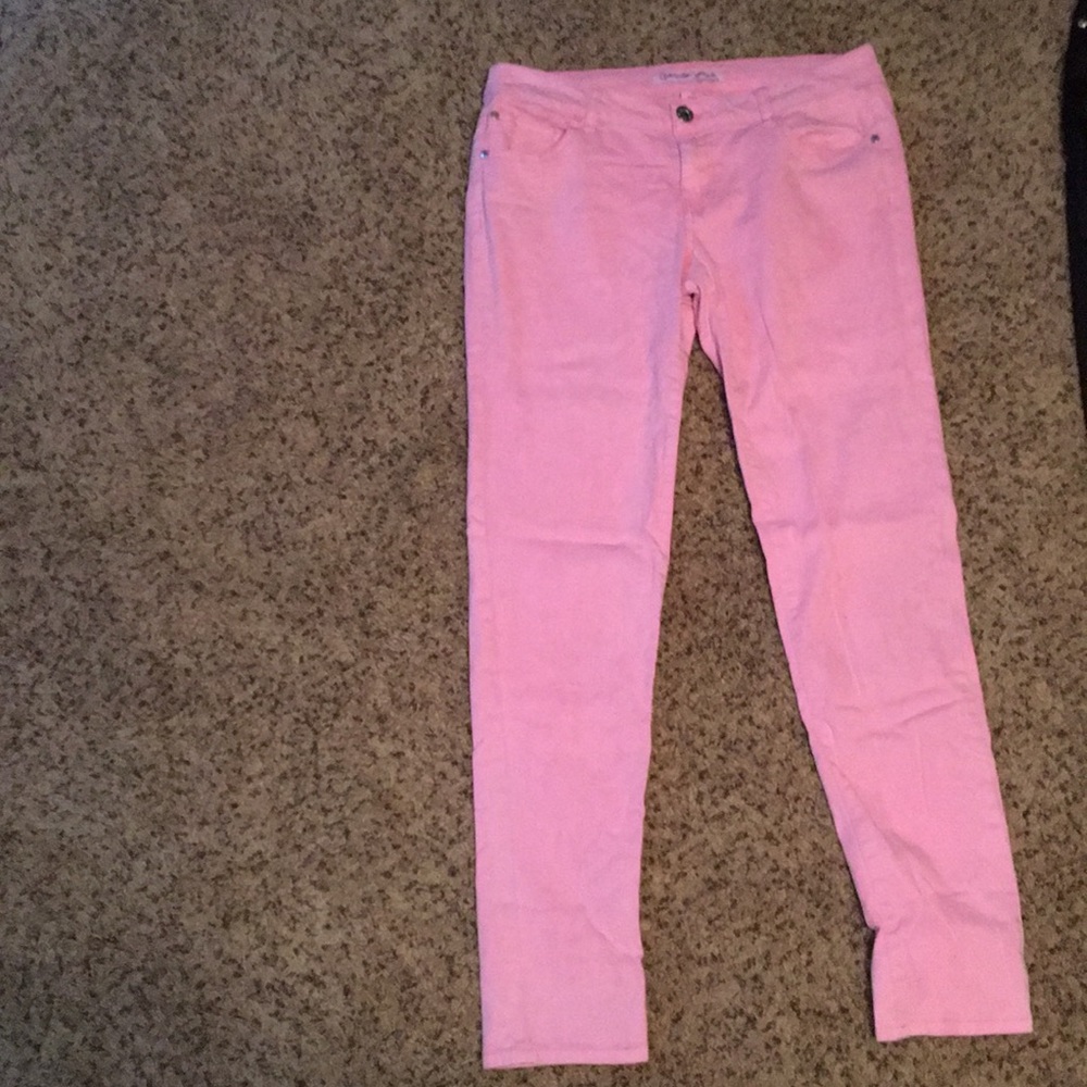 Pants - Picture 2 of 3